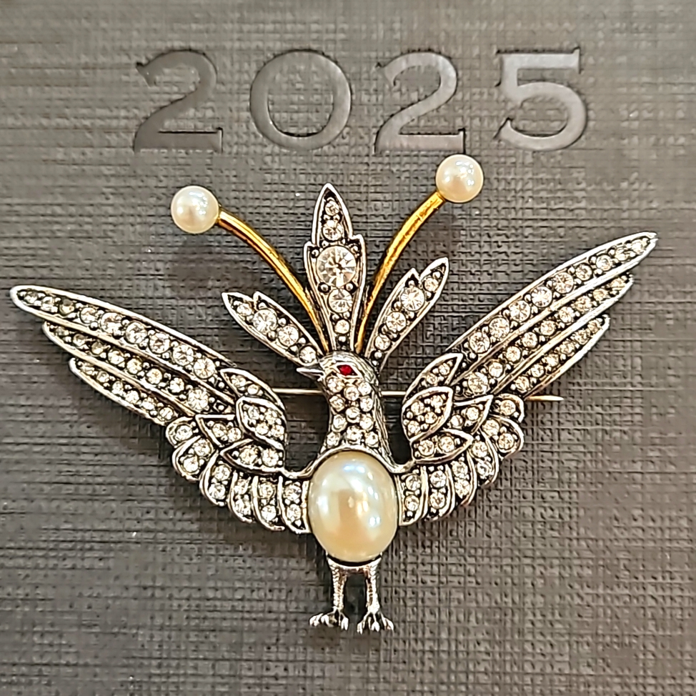 Jbk (Jackie Bouvier Kennedy) By Camrose And Kross Brooch Pearl Rhinestone